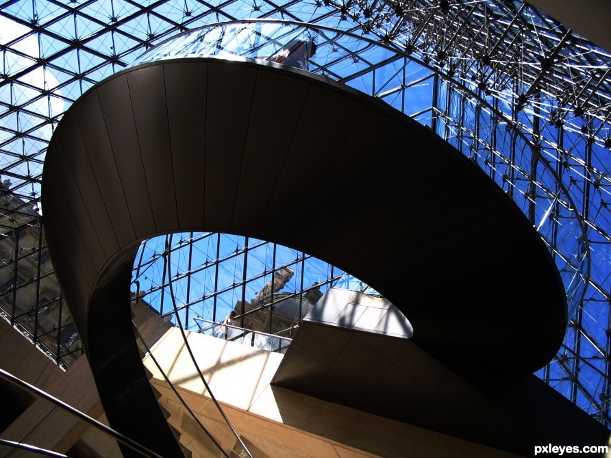 Louvre, Glass pyramid