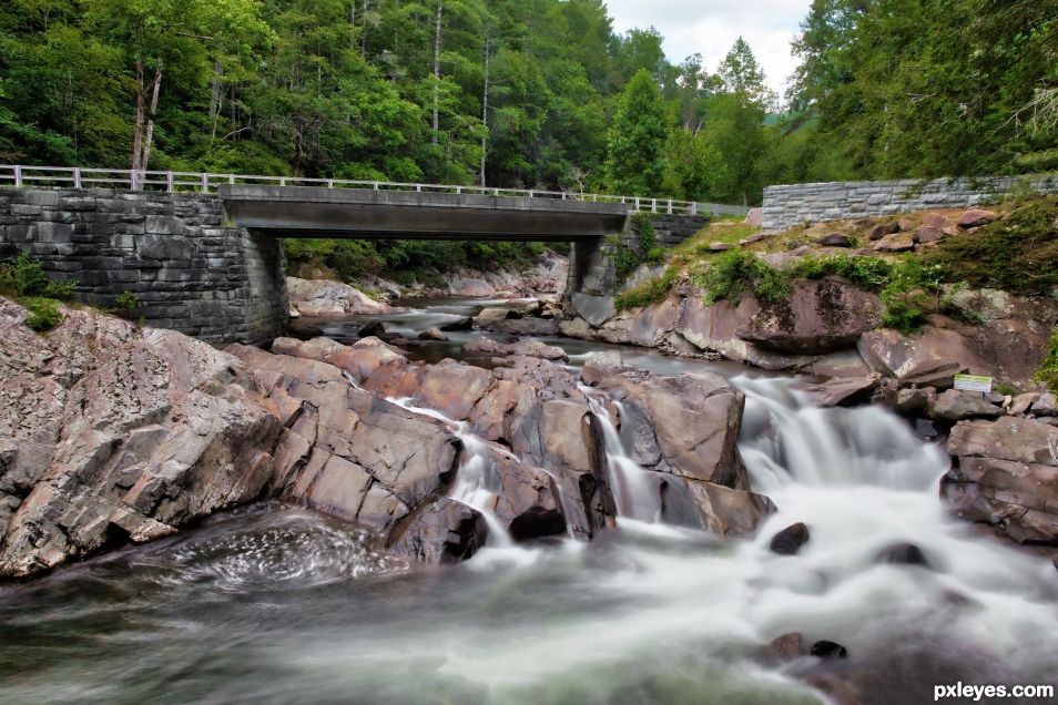 The Sinks, Smokey Mountains