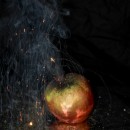 burning apple source image