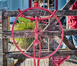 round and red