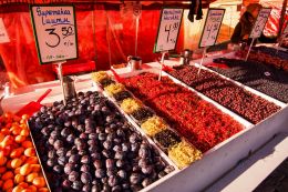 Berries Market in Helsinki