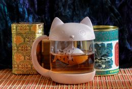 Cuppa-cat