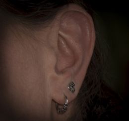 Ear & ring