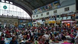 Bangkok train station, the waiting room.