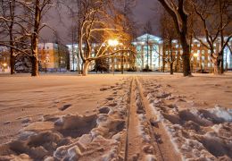 Ski-track