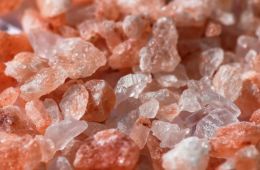 Himalayan rock salt