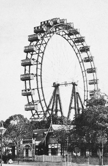 Creation of The old ferris wheel...: Step 1