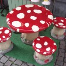 toad stools source image