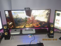 Gaming on the LG34UM95